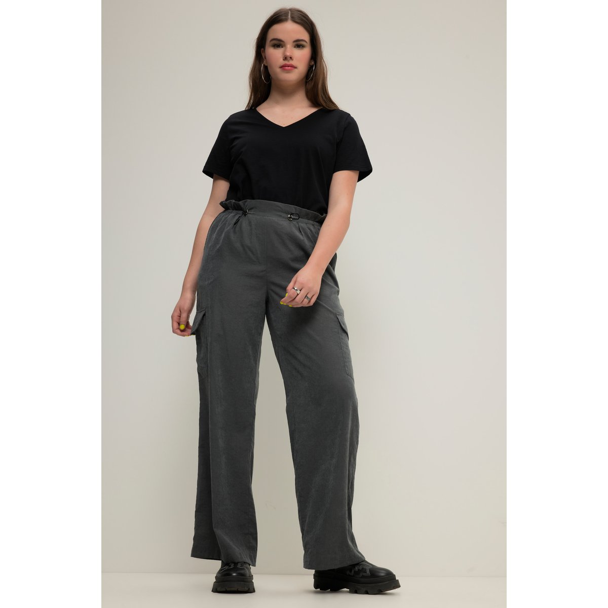 Pantalon cargo à coupe large et droite gris vert, STUDIO UNTOLD