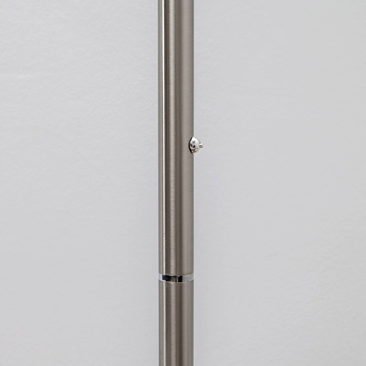 Lampadaire en métal moderneLED, Malea nickel mat, LINDBY