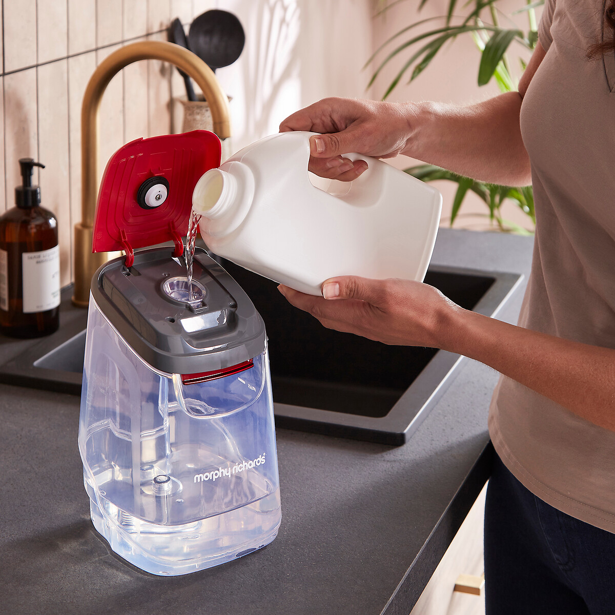 MRXWASHMAX DualClean Carpet Washer - 741000 black, MORPHY RICHARDS