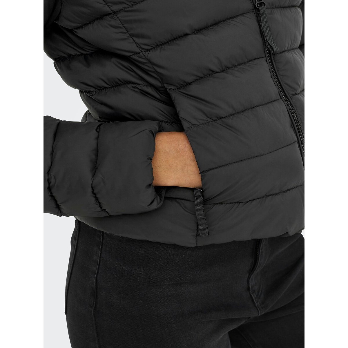 Doudoune courte col montant noir, ONLY