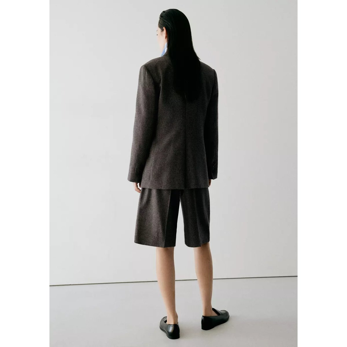 Bermuda straight fit pinces marron moyen, MANGO