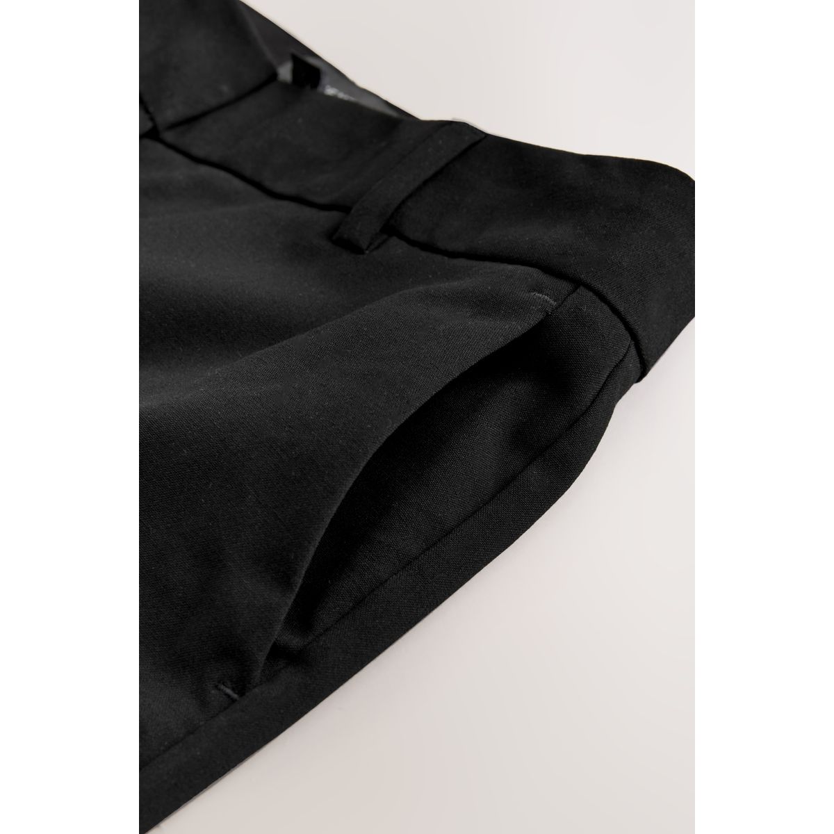 Pantalon slim et ajusté contenant de la laine noir, NEXT