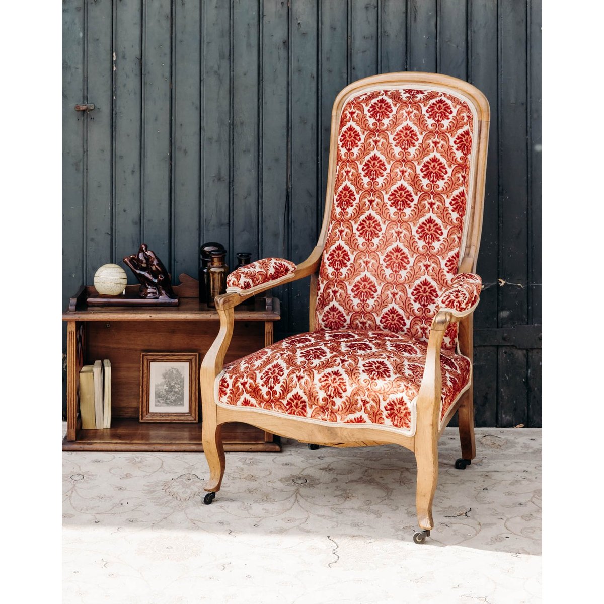 Fauteuil bordeaux au style Louis XV Ernest N°1061 - Bon état rouge, DEBONGOUT