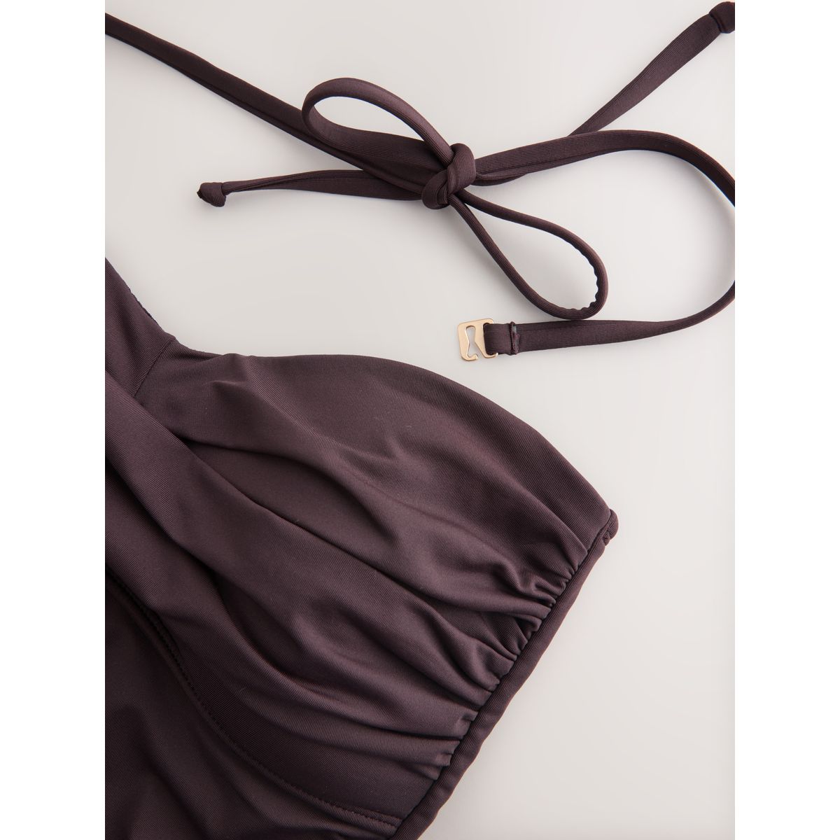 Maillot de bain bandeau gainant froncé marron chocolat, NEXT