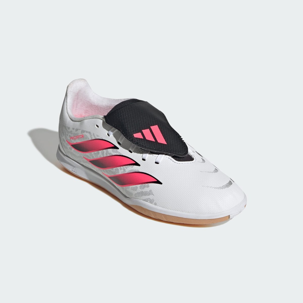 Chaussure De Football Indoor Predator Club Fold-Over Tongue Sala Enfants Chaussure De Football Indoor Predator Club Fold-Over Tongue Sala Enfants cloud white / solar turbo / core black, adidas Performance