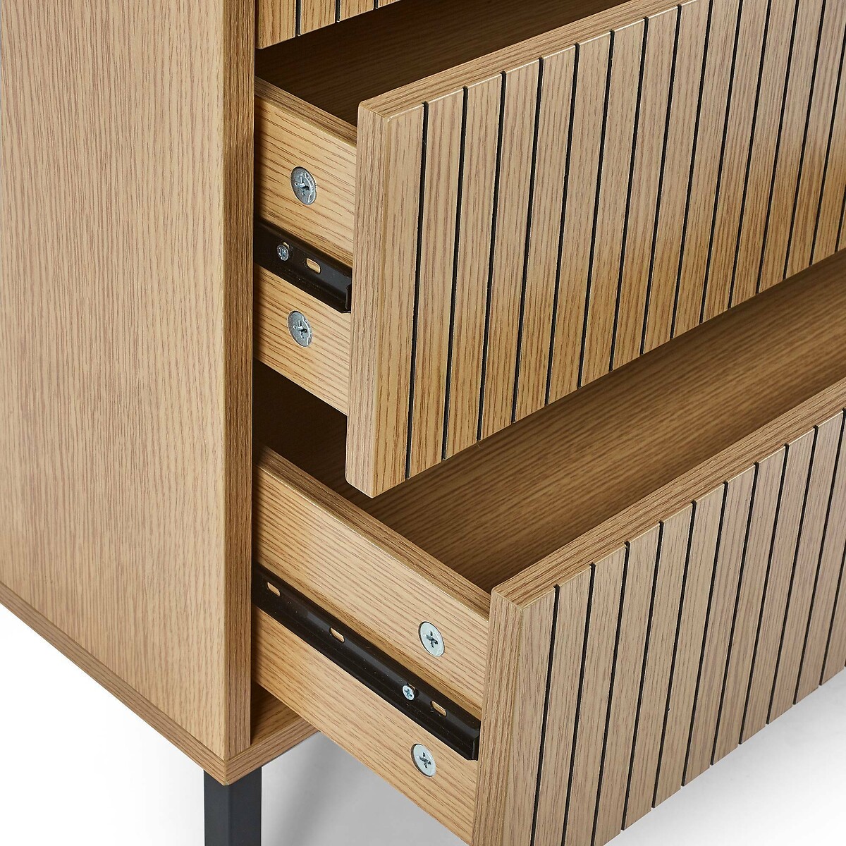 Gia Slatted Oak 3 Drawer Chest oak, SO'HOME