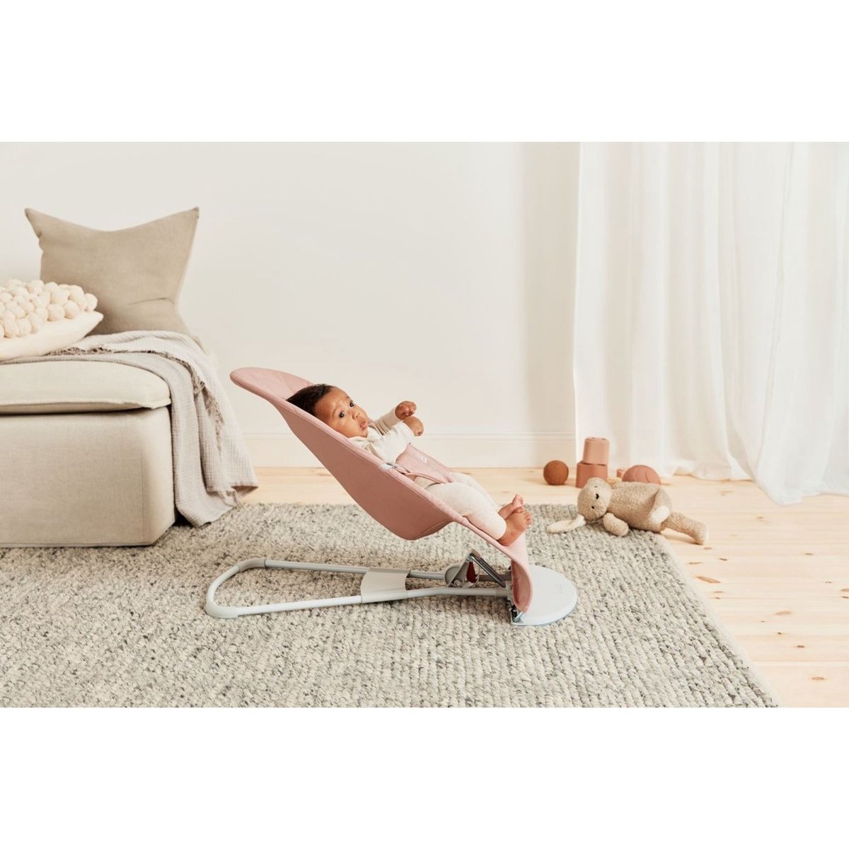 Pack Transat Bliss avec Arche de  jeux rose, BABYBJORN