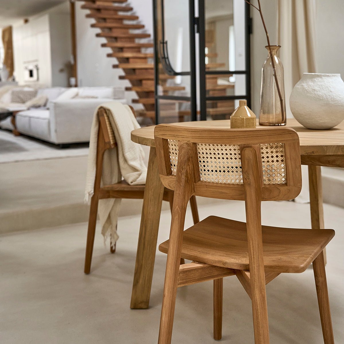 Lot de 2 chaises en teck massif et cannage  SIXTINE naturel, BERAH GETAH