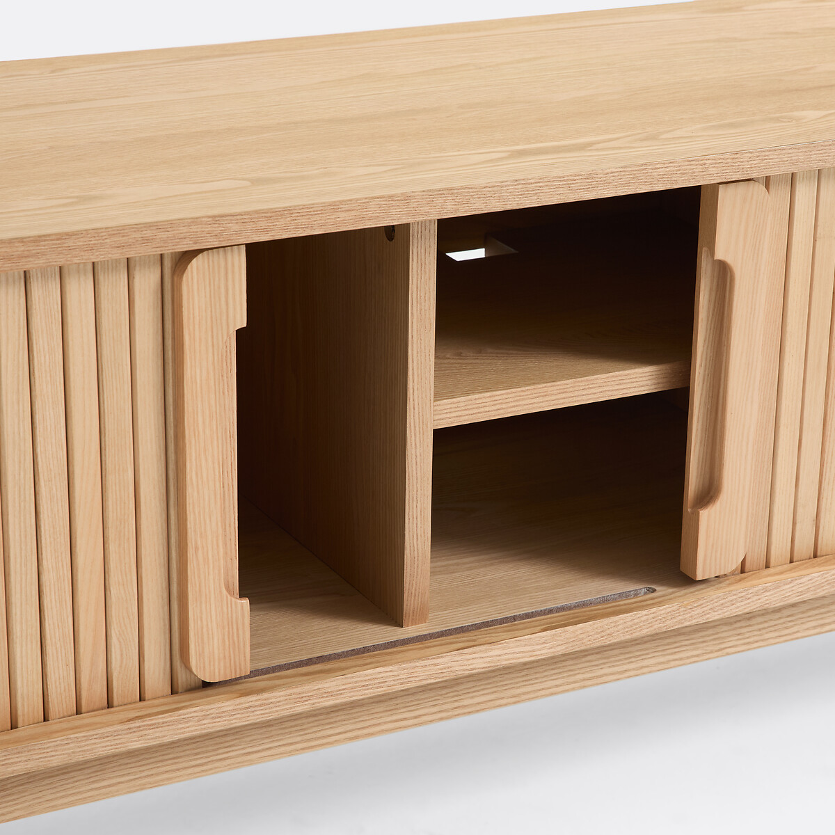 Mueble de TV de fresno y chapado, 2 puertas correderas, anchura de 120 cm, WAPONG roble teñido, LA REDOUTE INTERIEURS