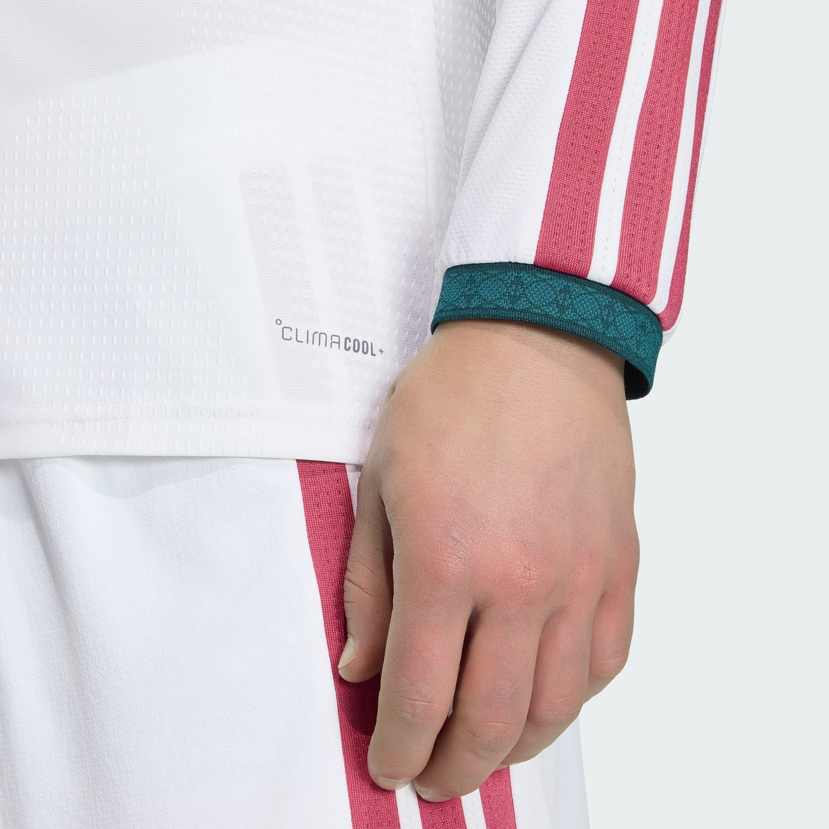 Maillot Manches Longues Domicile Real Madrid 26/27 Authentique Maillot Manches Longues Domicile Real Madrid 26/27 Authentique white, adidas Performance