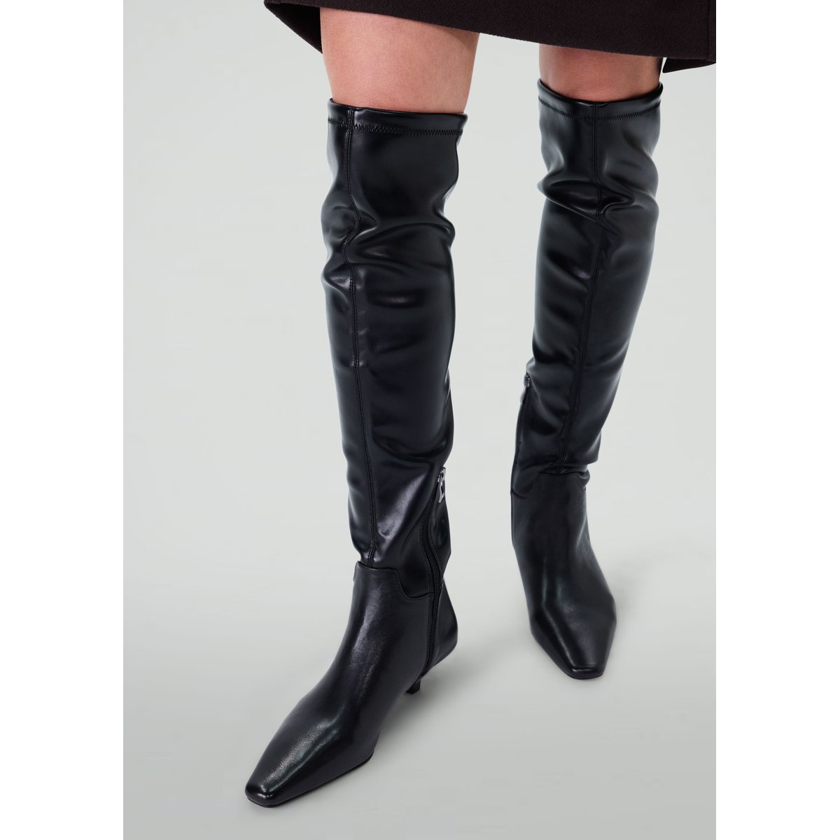 Bottes hautes stretch à petit talon noir, SACHA
