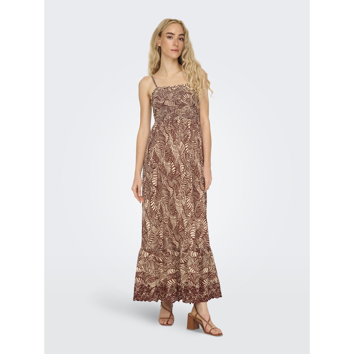 Robe sable, ONLY