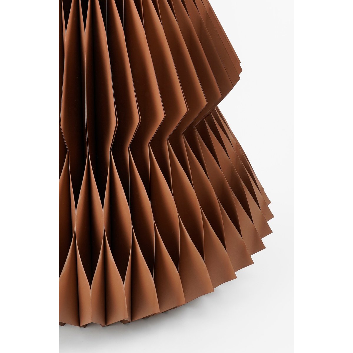 Sapin de Noël décoratif en papier H152 cm YARRAH brun, MICA DECORATIONS