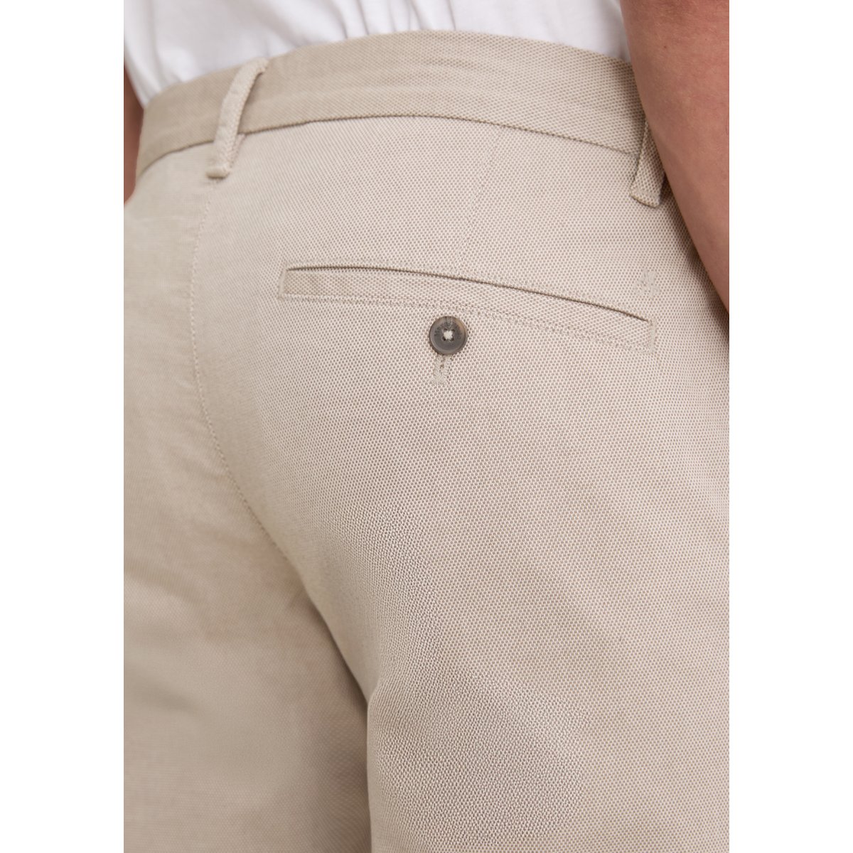 Pantalon modèle Stig Jogger shaped en Two-Tone Organic Cotton Stretch beige, MARC O'POLO