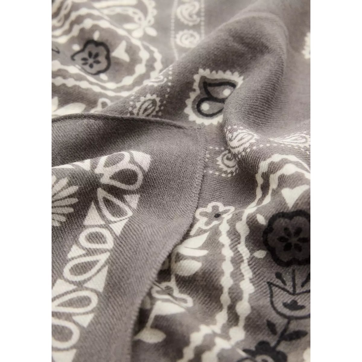 Foulard imprimé paisley gris, MANGO