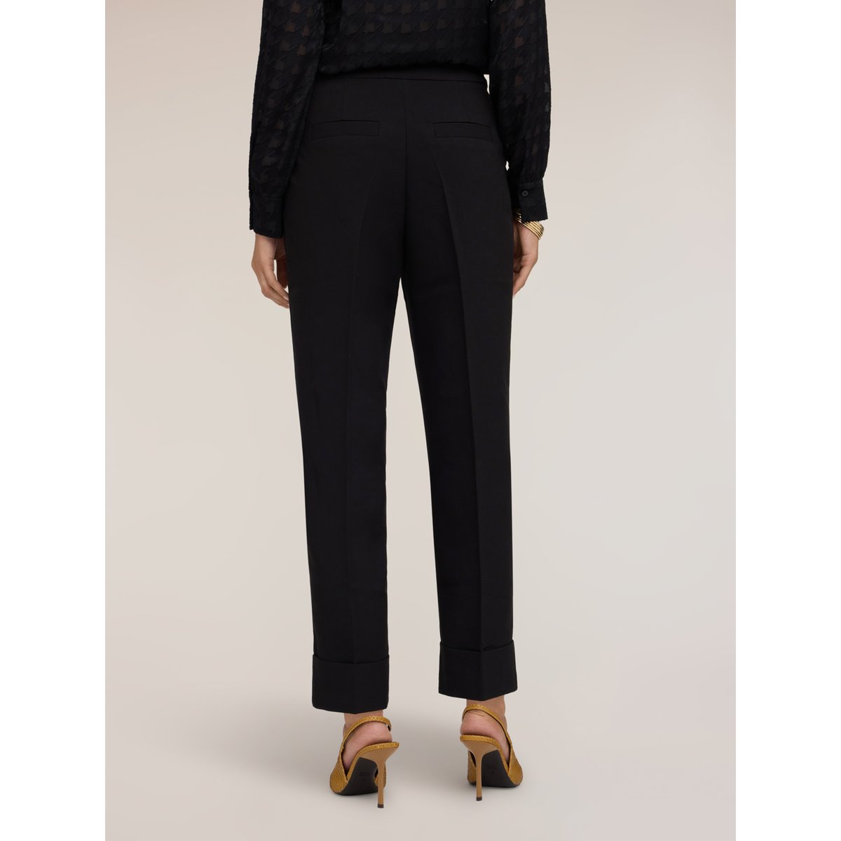Pantalon à revers noir, MOTIVI