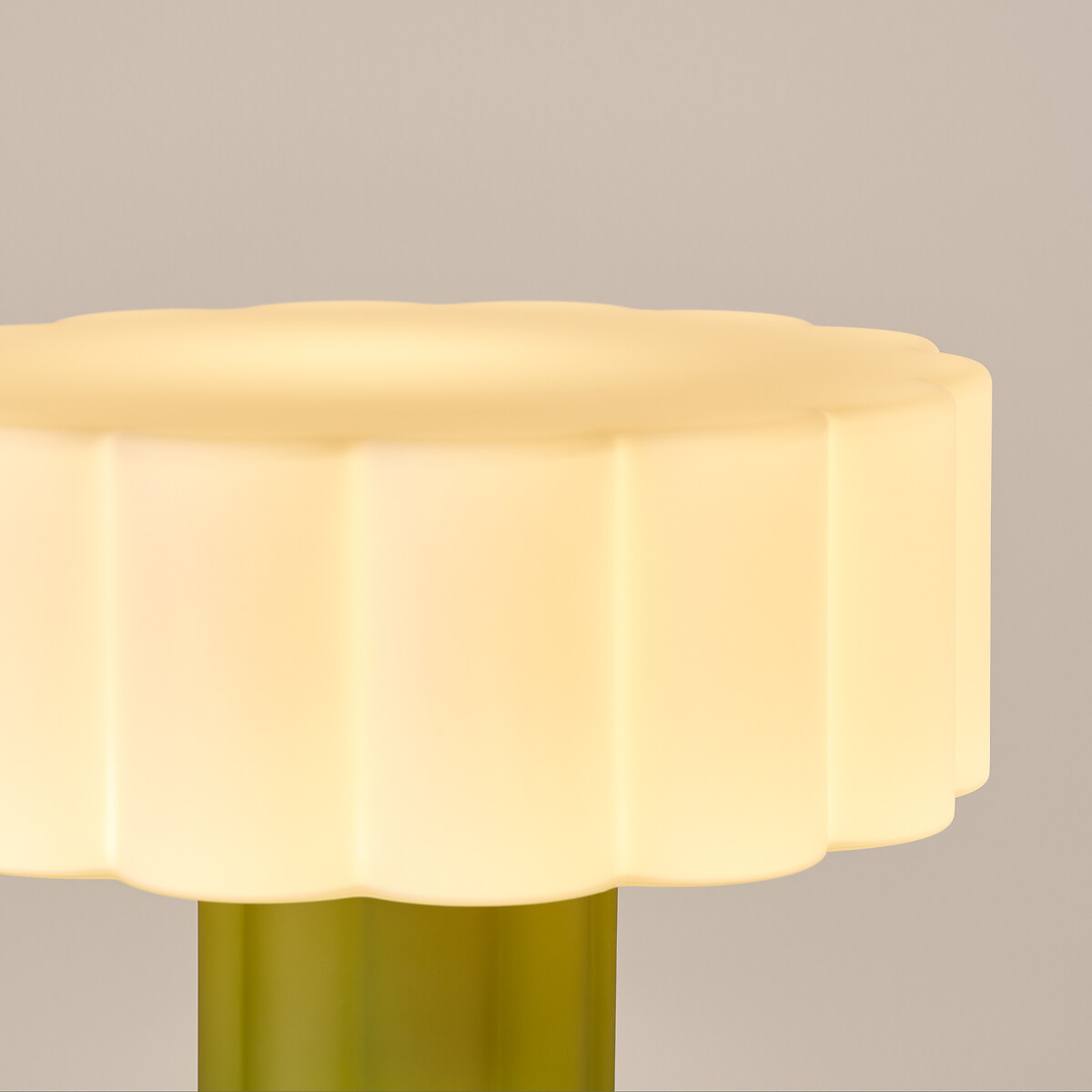 Lampe à poser, en verre coloré et opaline, JUSTYNA vert, LA REDOUTE INTERIEURS