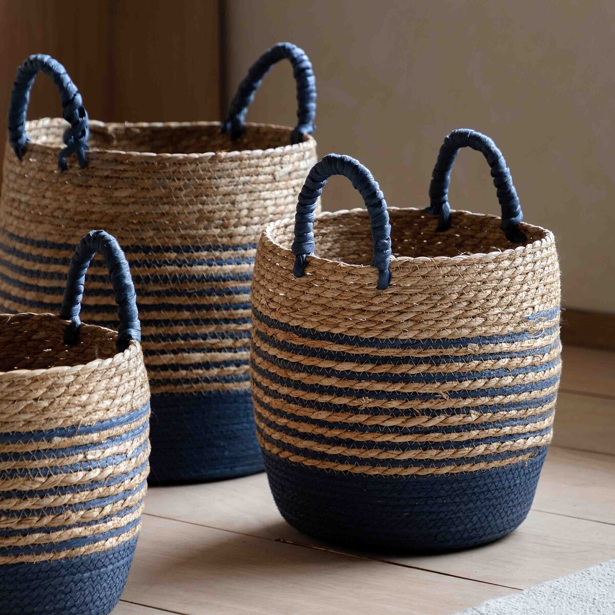 Set of 3 Diso Seagrass Basket in Blue Stripe blue, ÉDITÉ