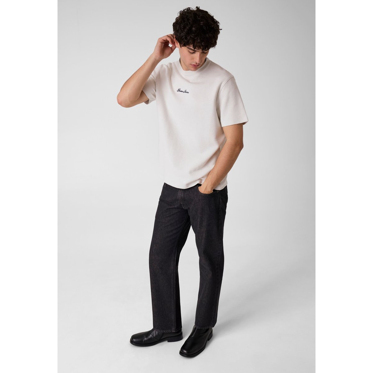 T-Shirt Avec Logo Brodé blanc, GUESS