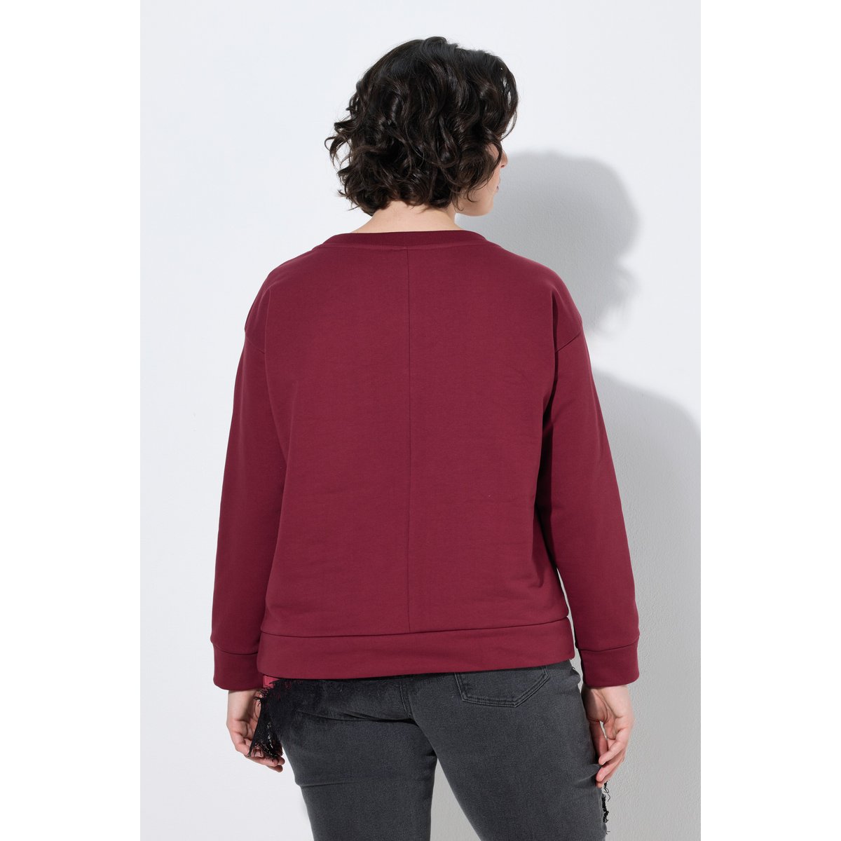Sweat-shirt oversize avec message rouge vin, ULLA POPKEN