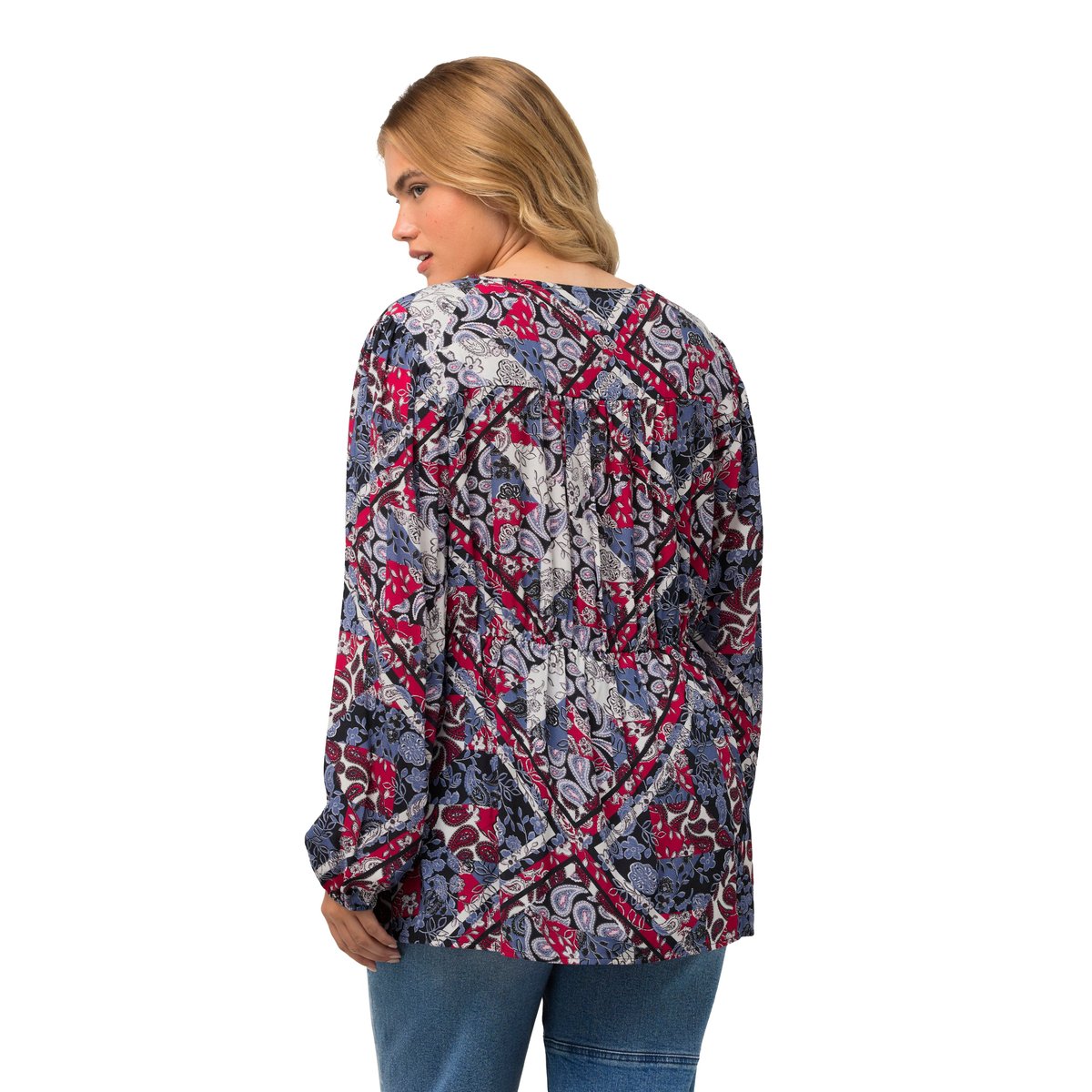 Blouse motif patchwork. Décolleté en V et marine, ULLA POPKEN