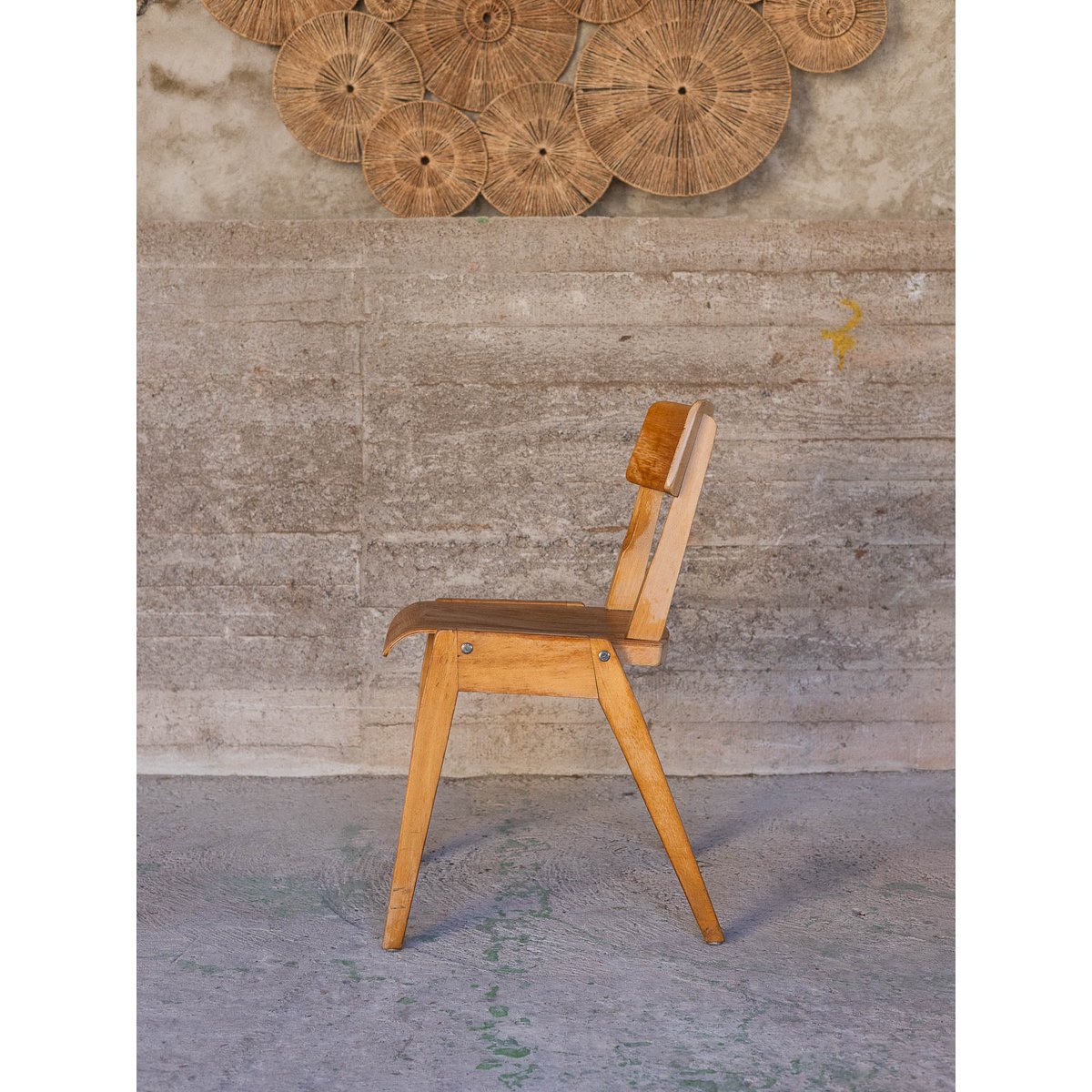 Chaise contemporaine en bois Alma N°1882 - Bon état bois clair, DEBONGOUT