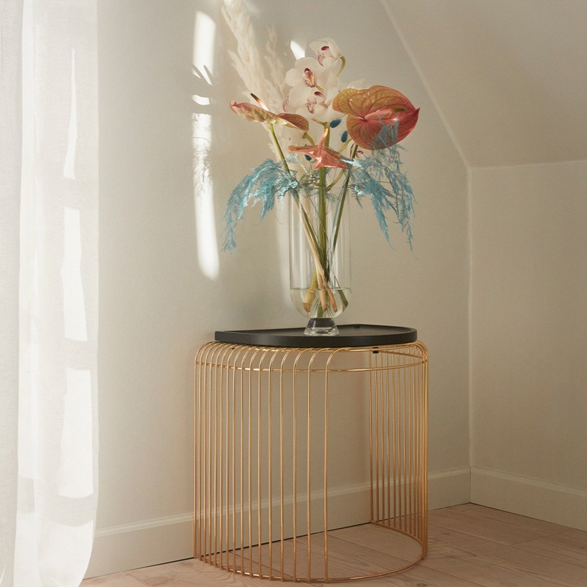 Table Curva argent, AYTM