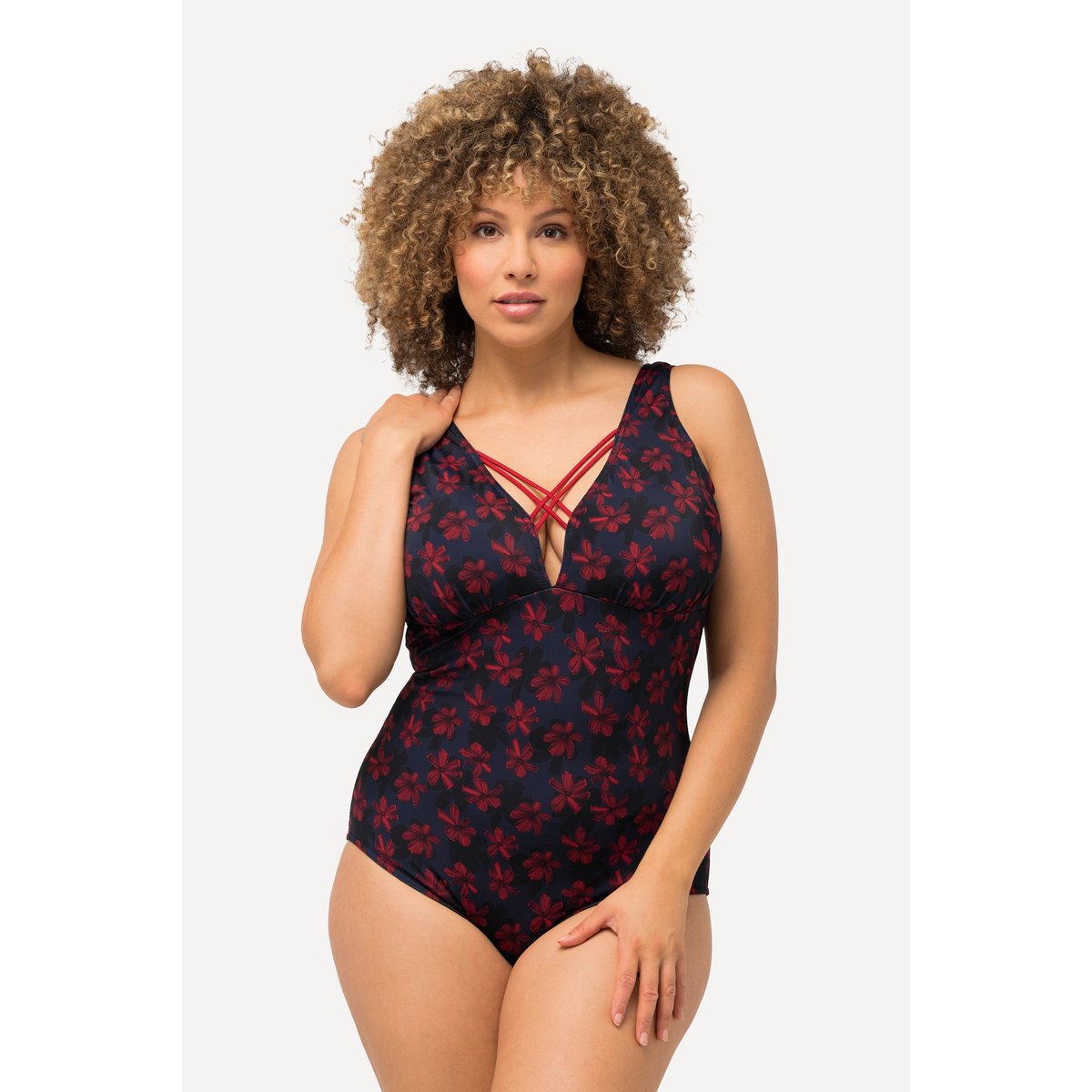 Maillot de bain à fleurs. Bubans fantaisie marine, ULLA POPKEN
