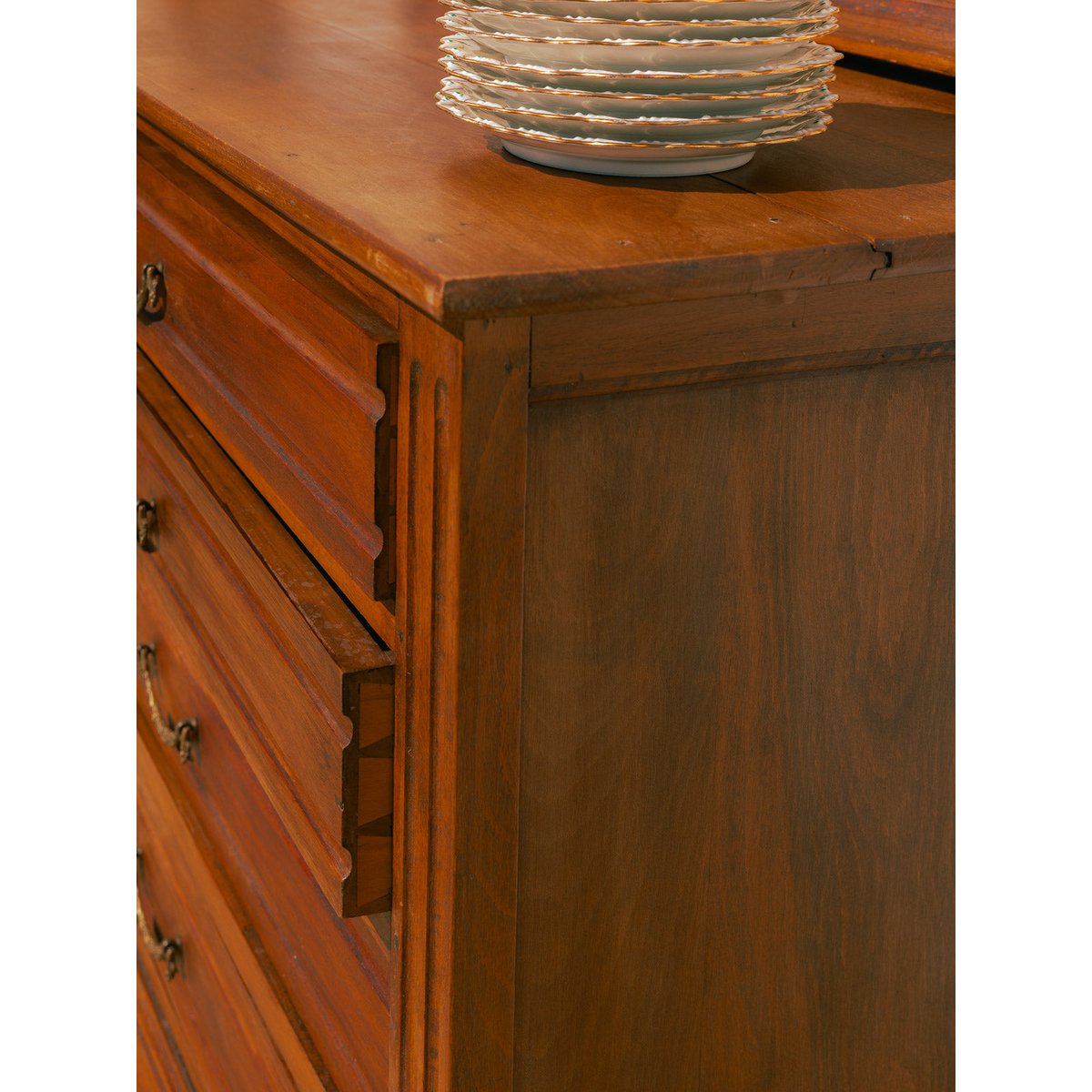 Commode aux jolies poignées Garance N°726 - Bon état marron, DEBONGOUT