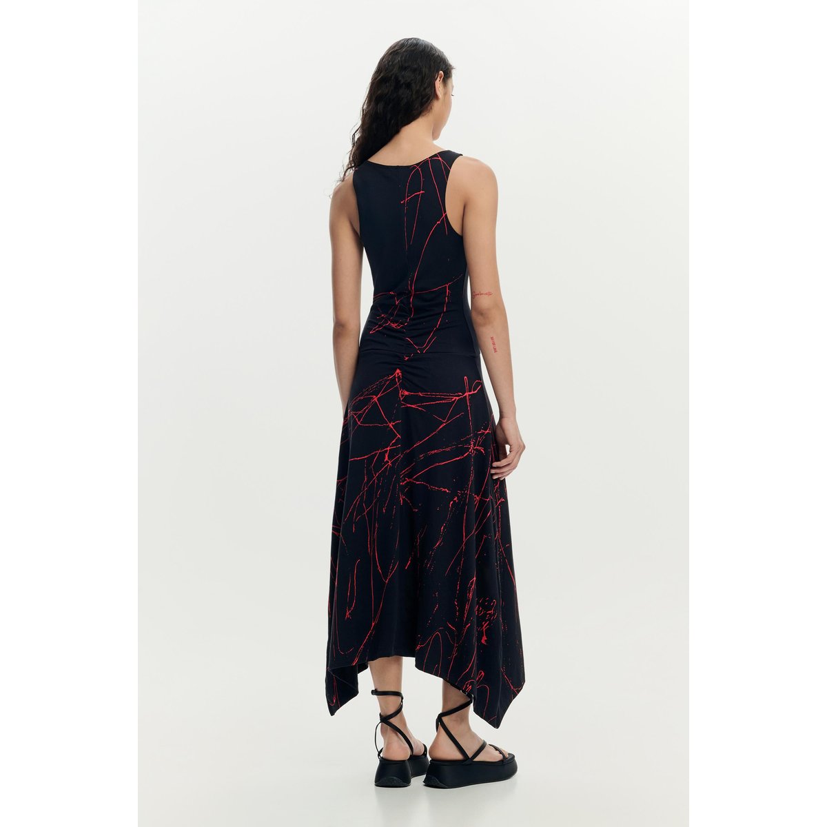 Robe asymétrique sans manches noir, DESIGUAL