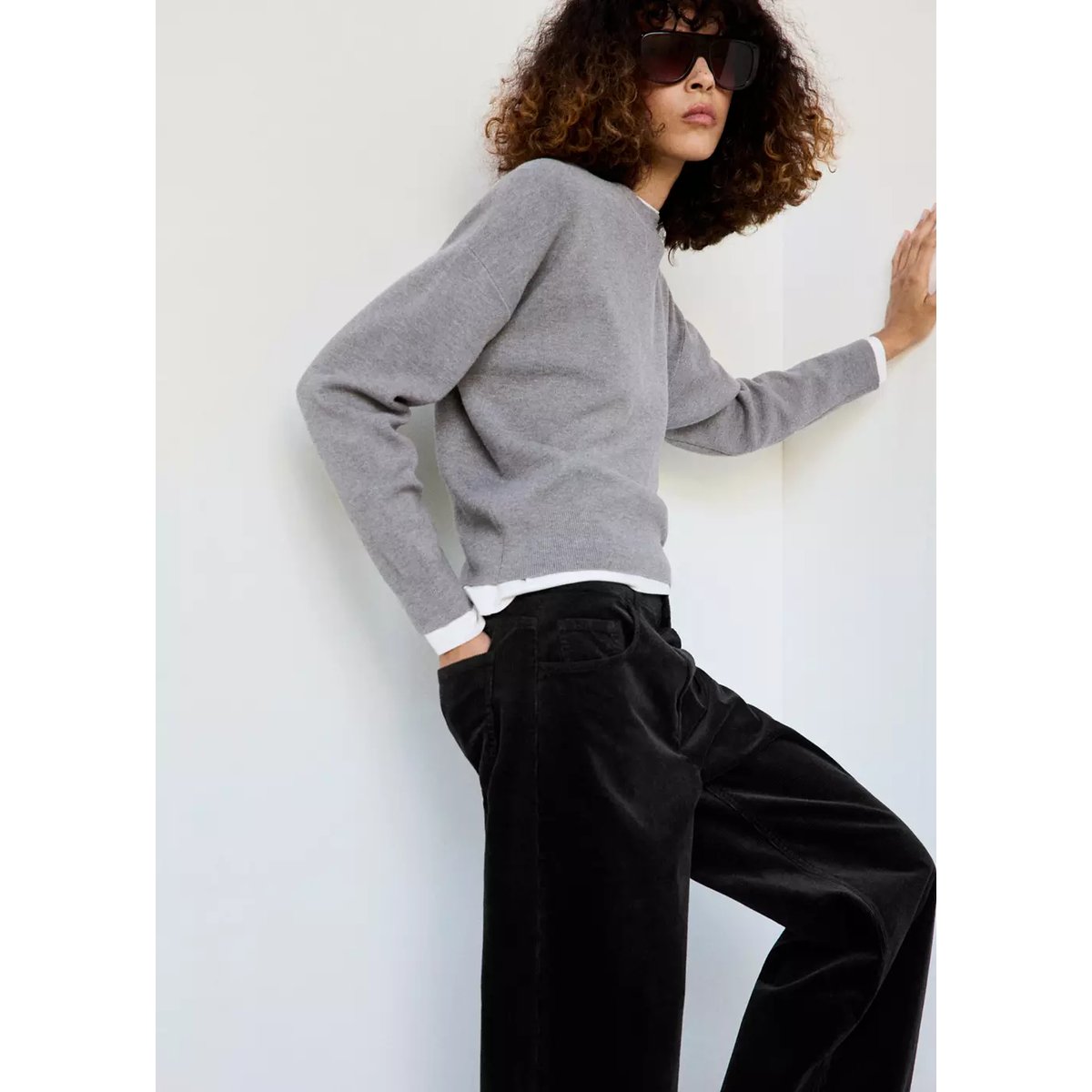 Pantalon en velours côtelé wide-leg noir, MANGO
