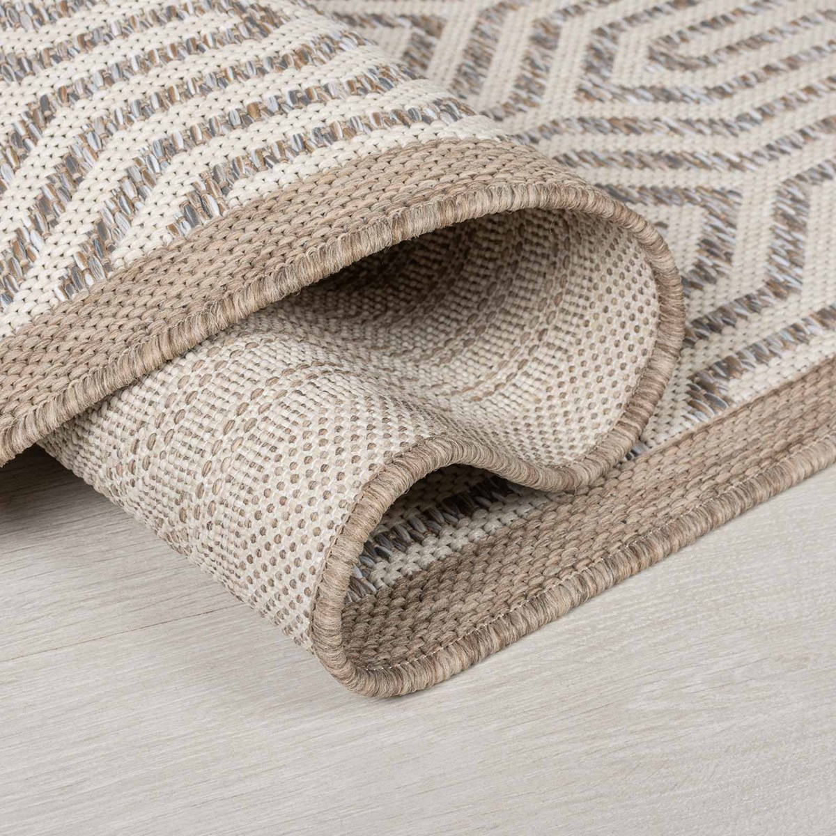 Tapis intérieur extérieur moderne BELLY beige, NOVATREND