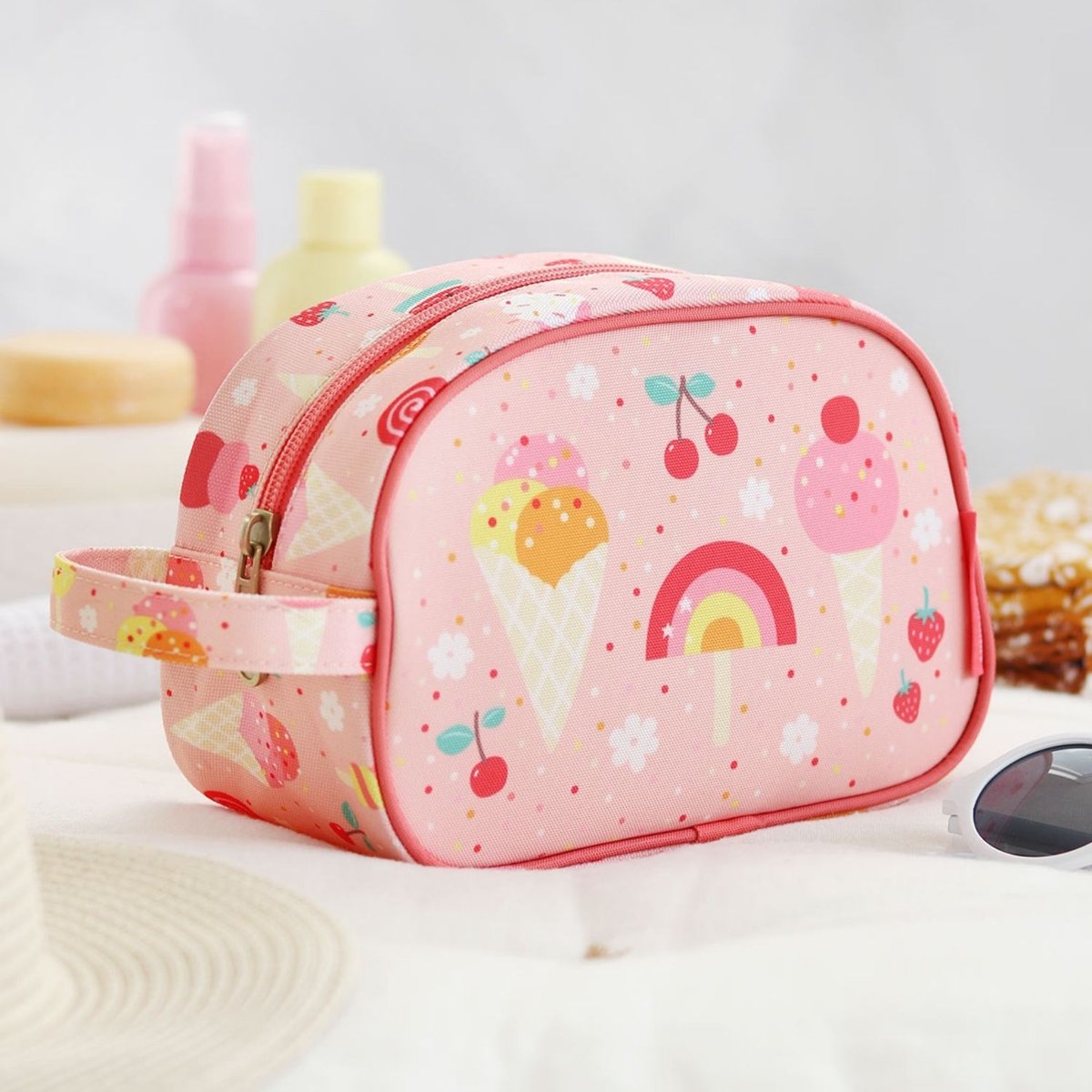 Trousse de toilette Crème Glacée rose, blanc, jaune, A LITTLE LOVELY COMPANY