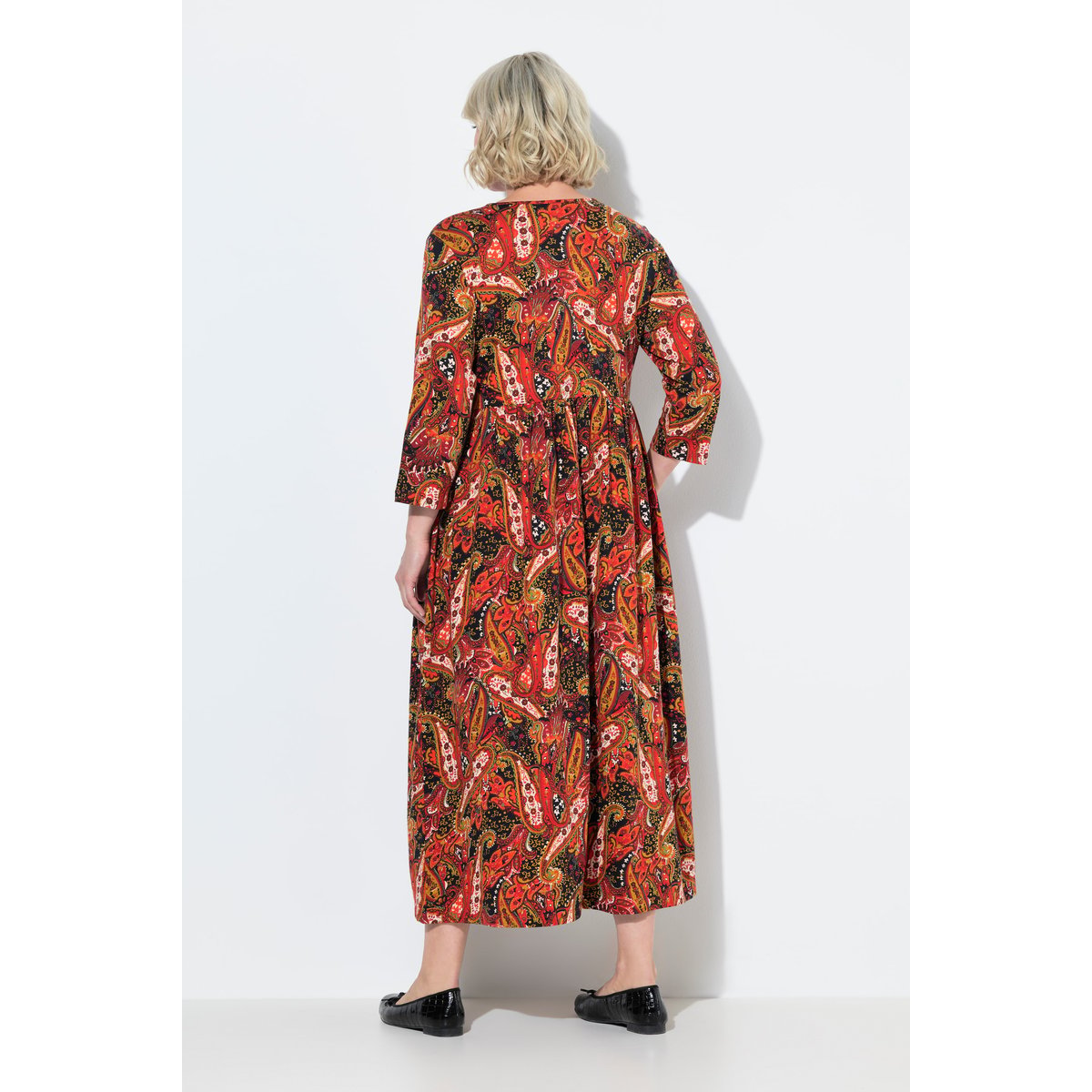 Robe maxi en jersey, motif cachemire noir, ULLA POPKEN