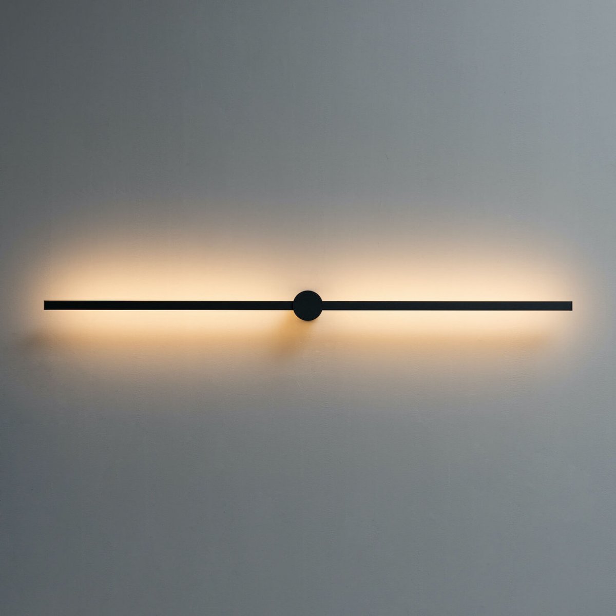 Grande applique murale design - EYDON noir, KOSILUM