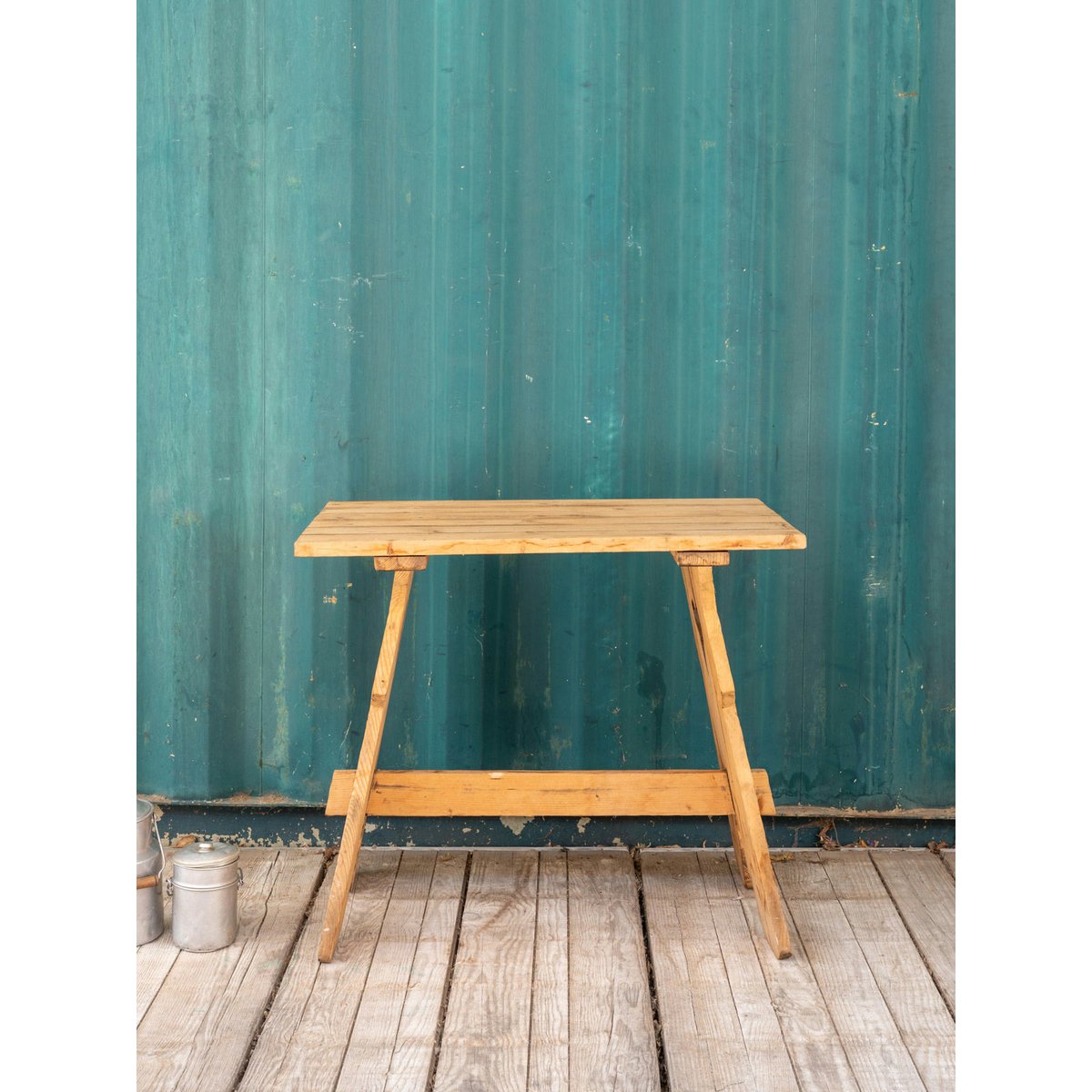 Table d'appoint en bois Francine N°1089 - Bon état bois clair, DEBONGOUT