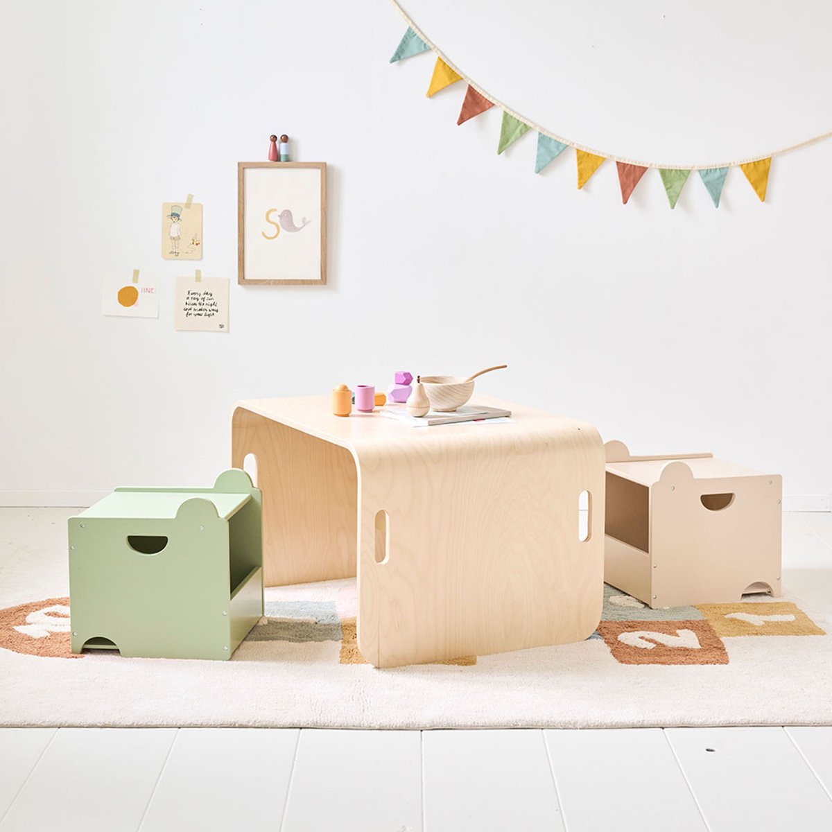 ENSEMBLE DE 2 CAISSES DE RANGEMENT EN BOIS «ARC-EN-CIEL» ELLIPSE vert, PETITE AMELIE