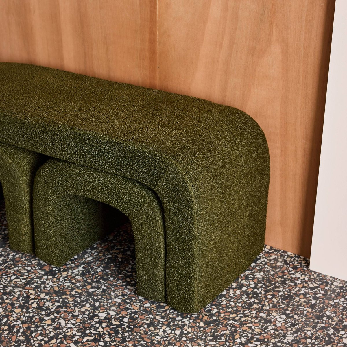 Banc et tabourets gigognes bouclette  INO kaki, SWEEEK