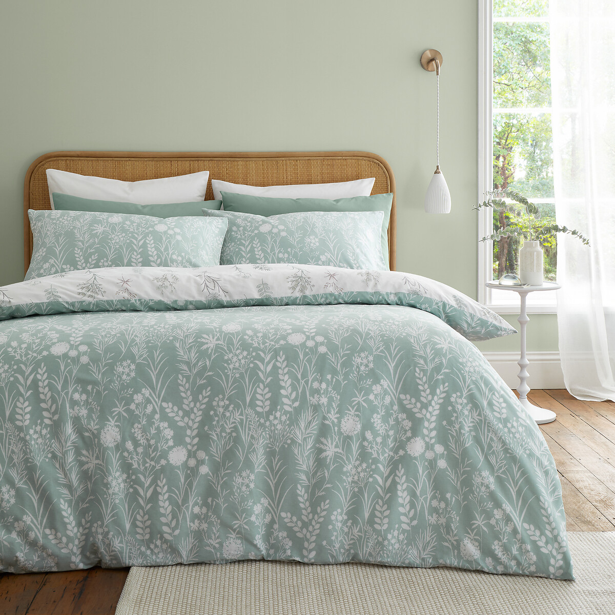 Wild Flowers 100% Cotton Duvet Cover and Pillowcase Set green, BIANCA FINE LINENS
