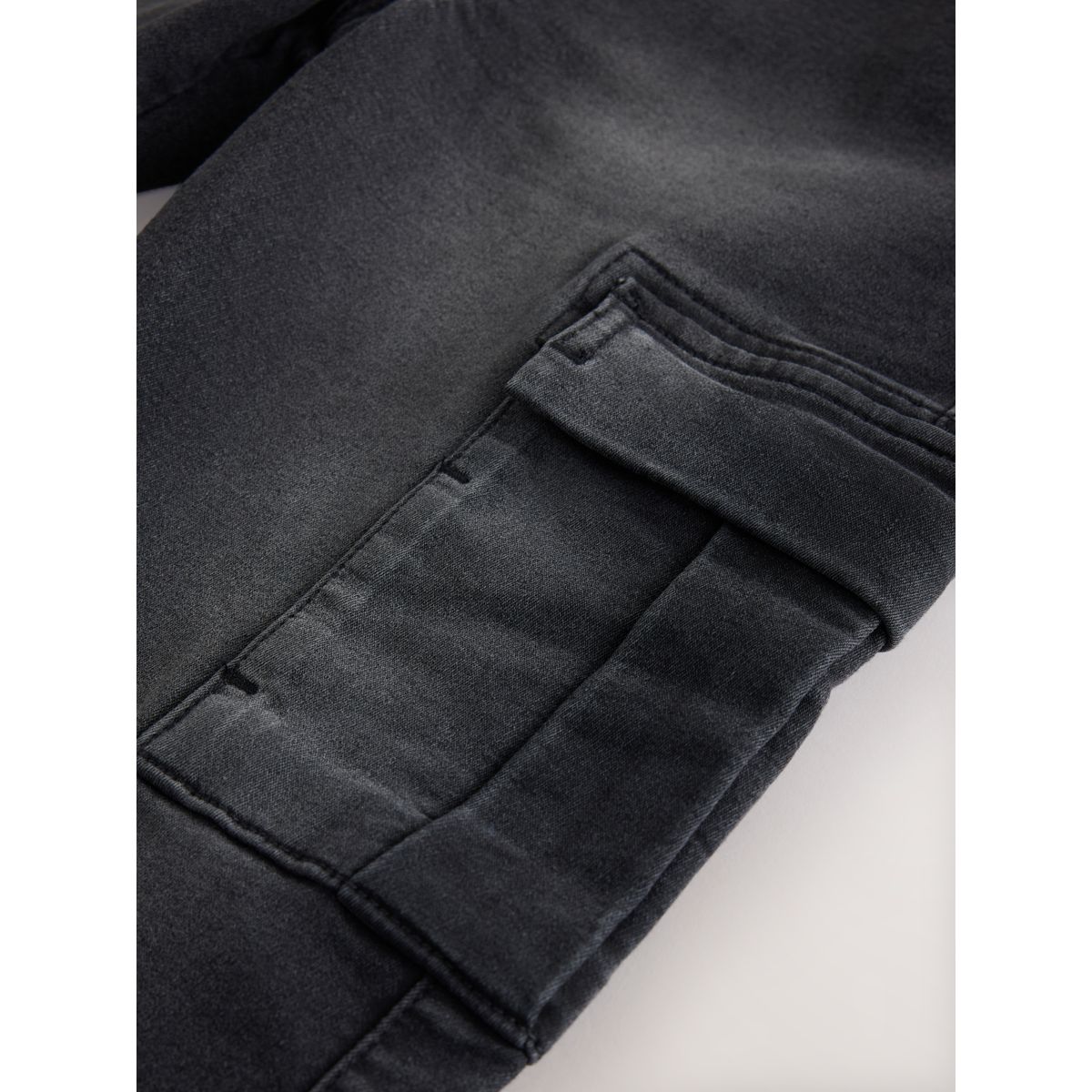 Jean cargo large avec taille élastique noir, NEXT