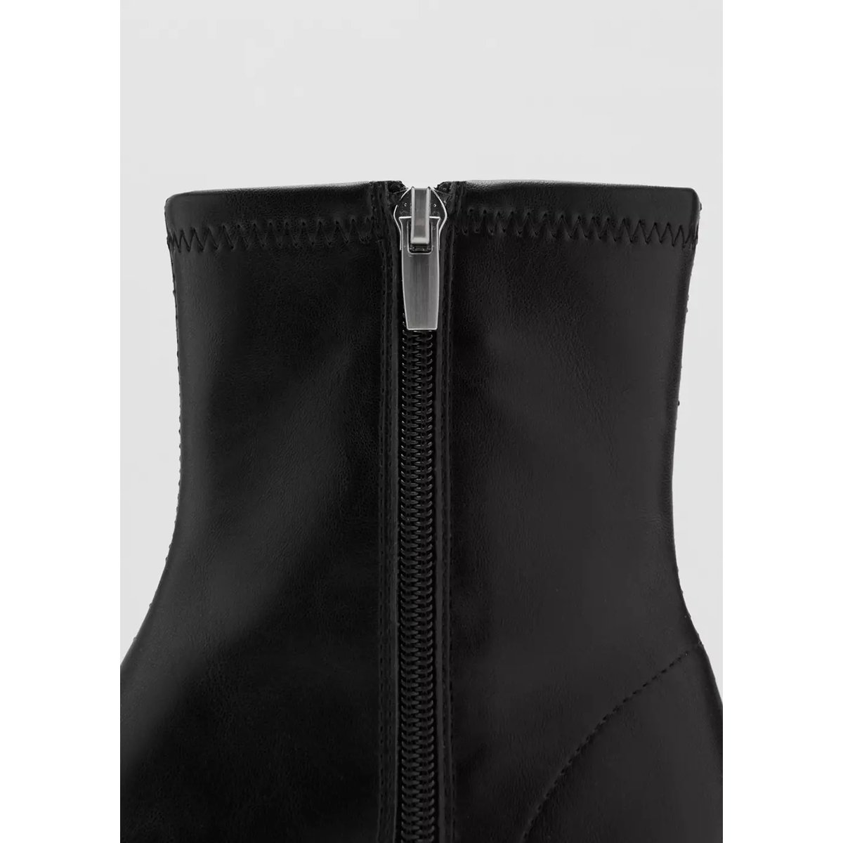 Bottines bloc bout rond noir, MANGO