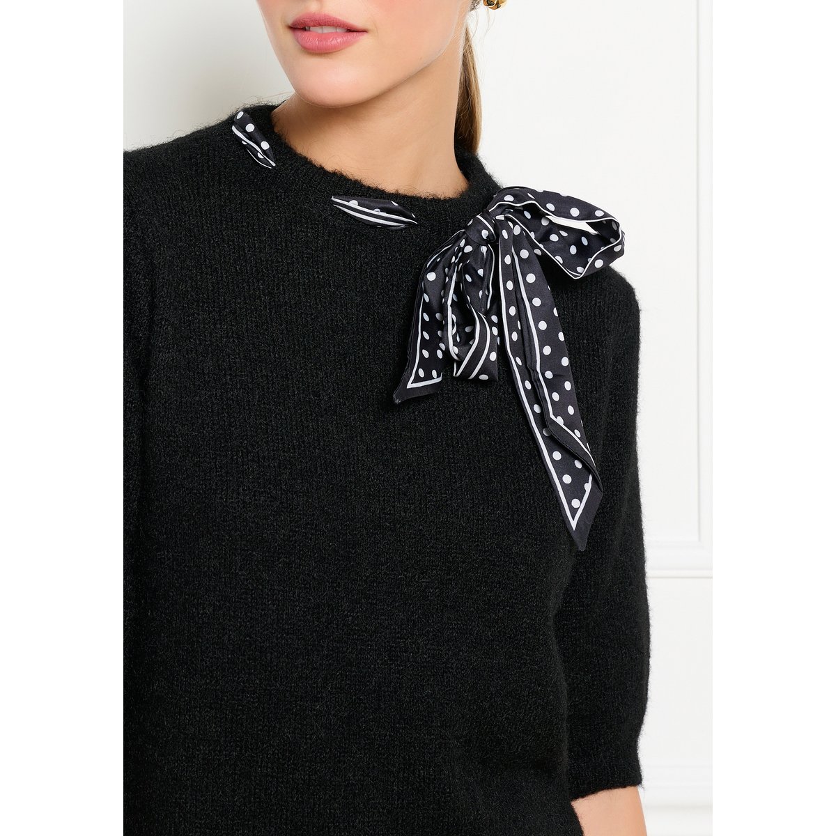 Pull à foulard intégré noir, LOLALIZA