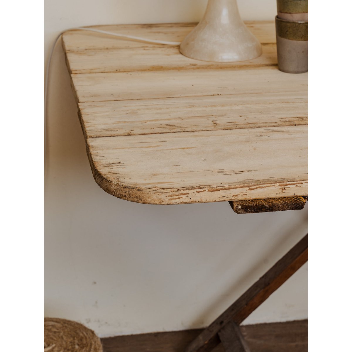 Table à manger pliante en bois Romy N°1388 - Bon état bois clair, DEBONGOUT