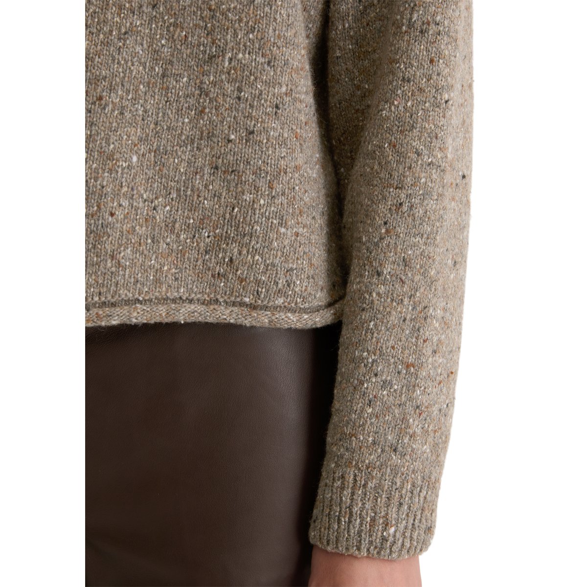 Pull en tweed régulier en mélange de laine vierge brun foncé, MARC O'POLO