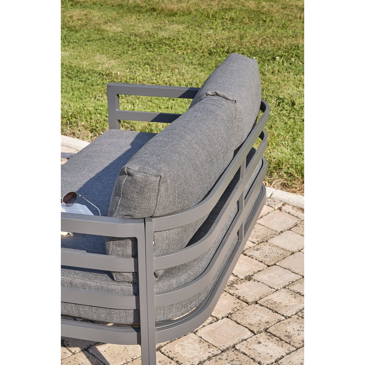 Salon de jardin 4 places en aluminium LISBONNE gris anthracite, DCB GARDEN