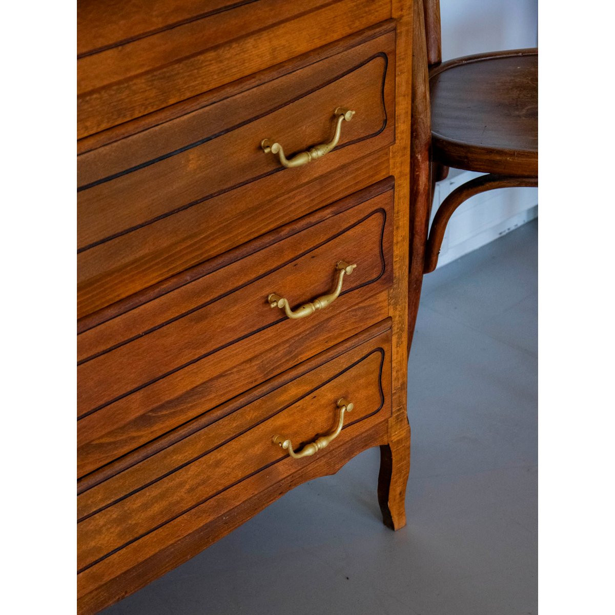 Commode en bois foncé Garance N°585 - Bon état bois foncé, DEBONGOUT