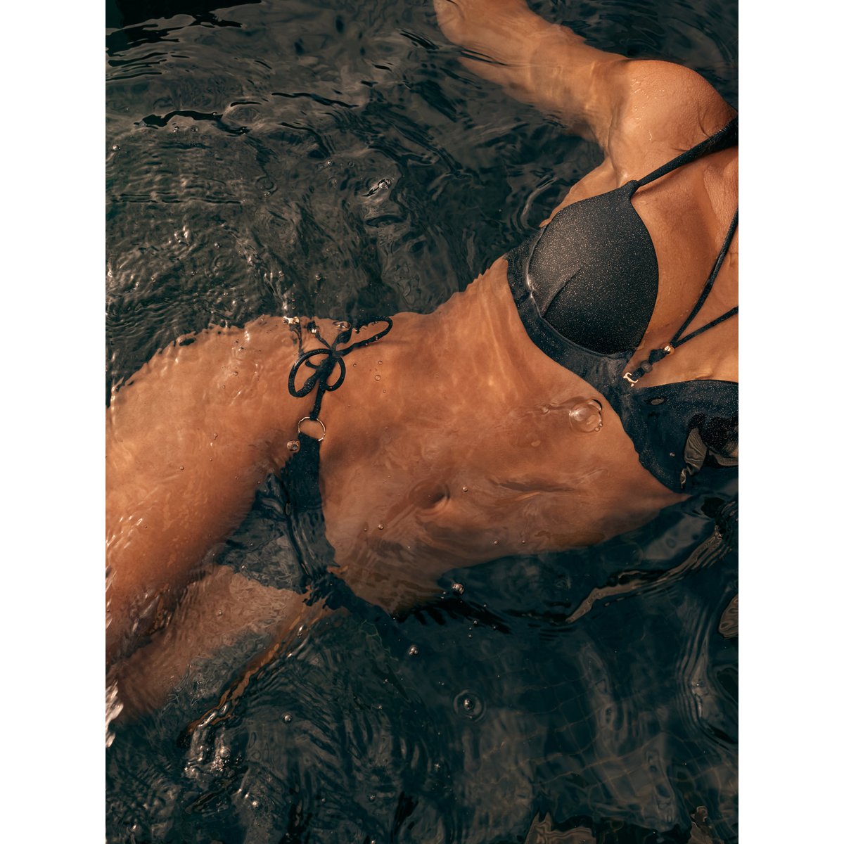 Bas maillot brésilien de bain à nouettes SUMMER SUNSET noir, TRIUMPH