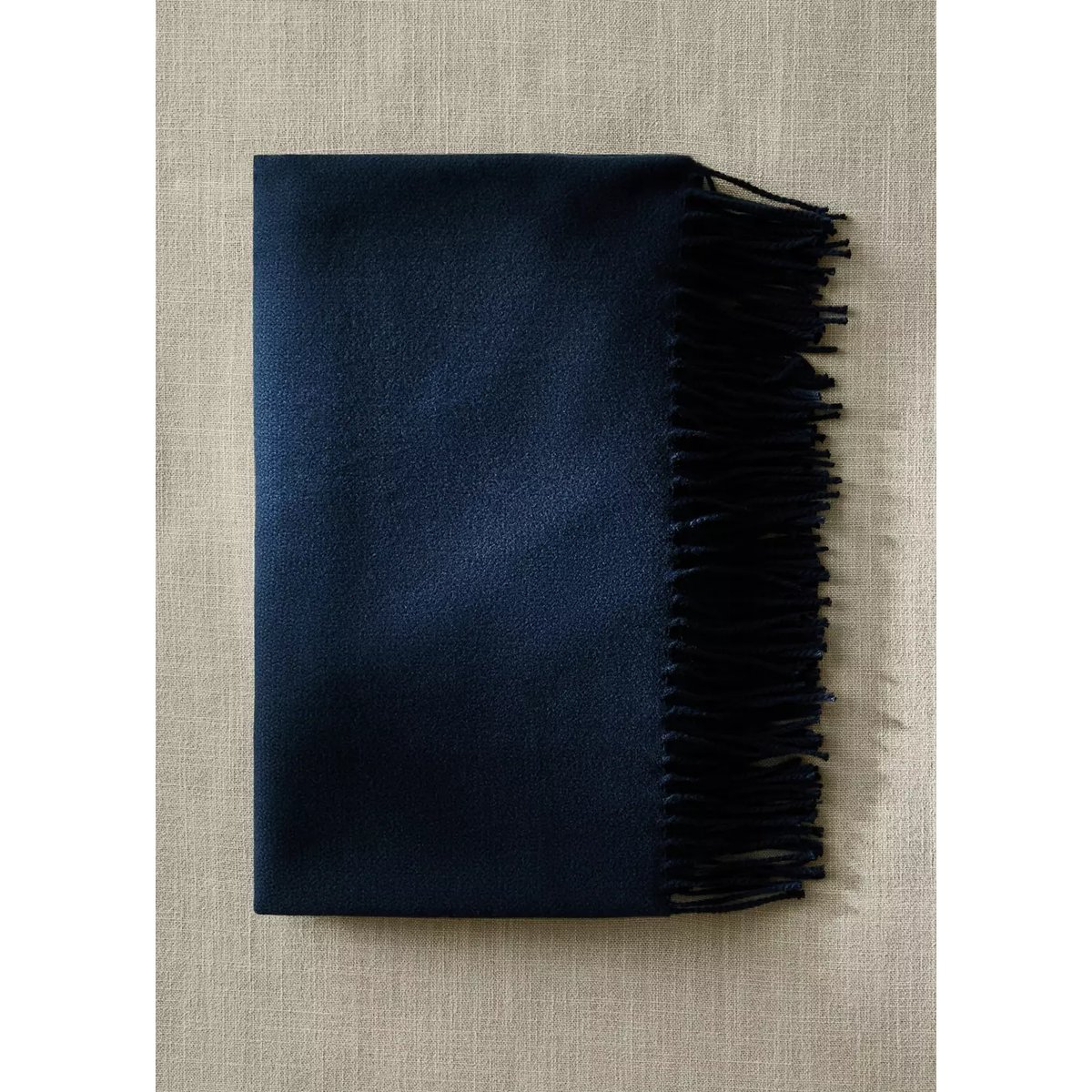 Couverture douce détail franges bleu, MANGO HOME