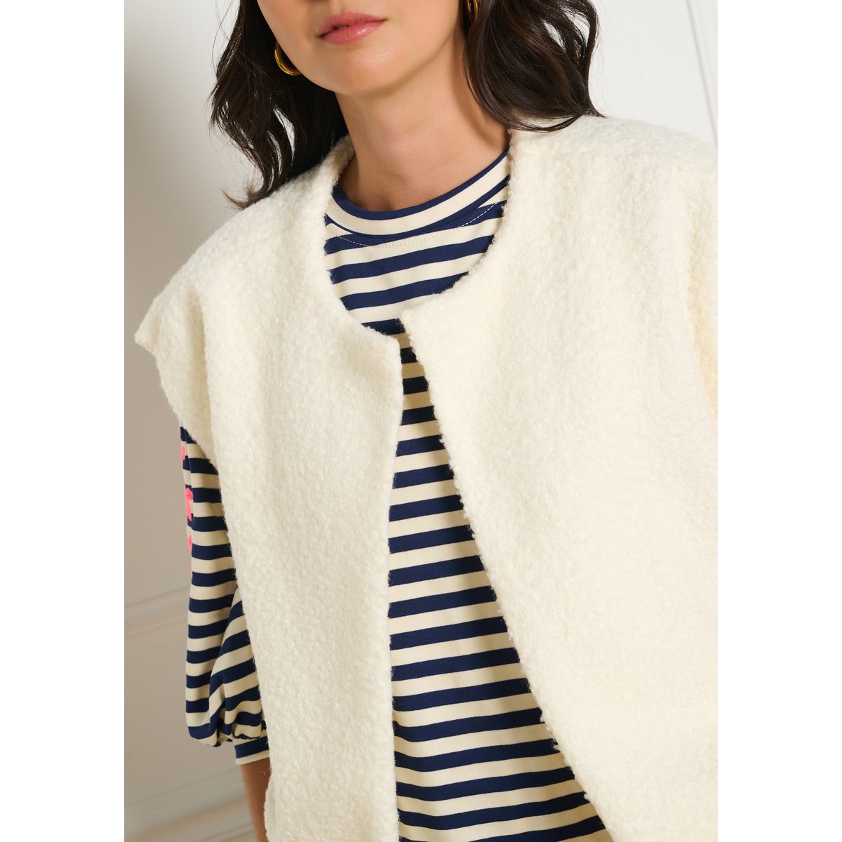 Gilet bouclé blanc vanille, LOLALIZA