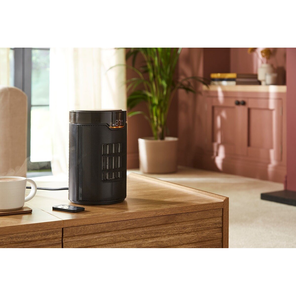 105KW Desk / Bedside Cermic Fan Heater black, MORPHY RICHARDS